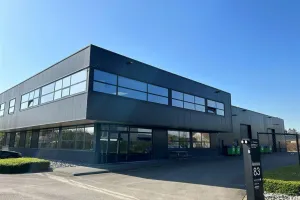  Verhuurd Paal