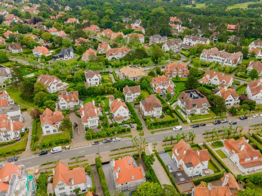Villa in Knokke - 7692653 - Elizabetlaan 34, 8300 Knokke