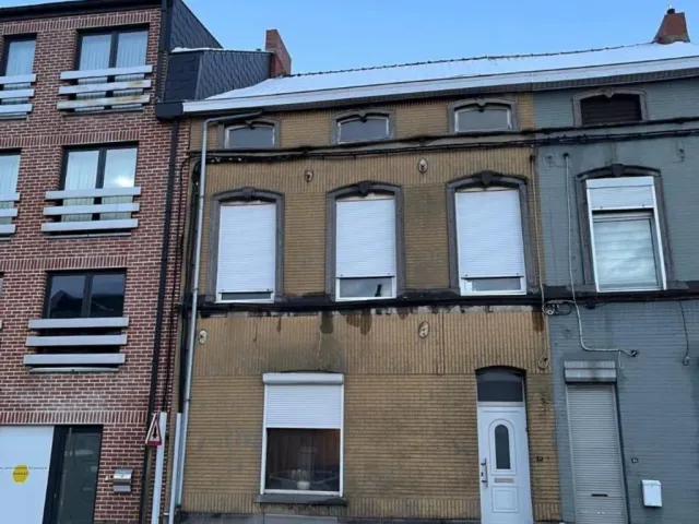 Huis in Gilly - Chaussée de Montigny 91, 6060