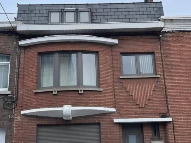 Huis in Marcinelle - Rue des Cheminots 58, 6001