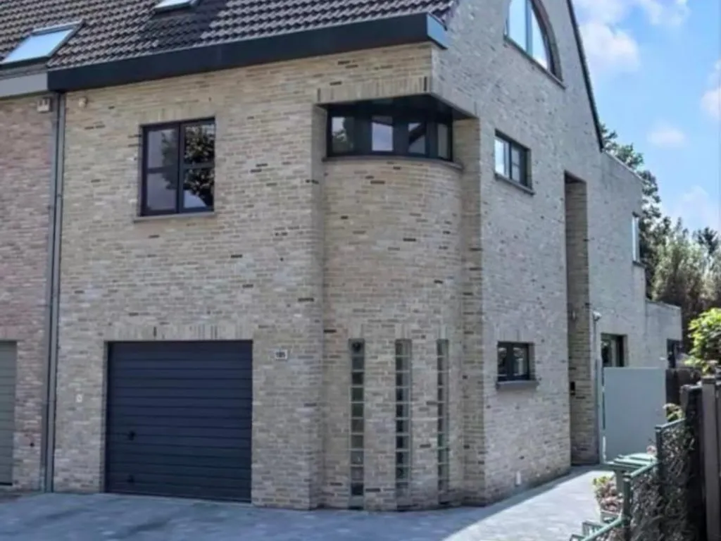 Huis in Brasschaat - De Aard 105, 2930