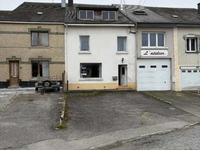 Huis in Florenville - Rue du Horlai 1, 6820