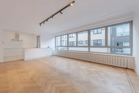 Appartement À louer Saint-Nicolas