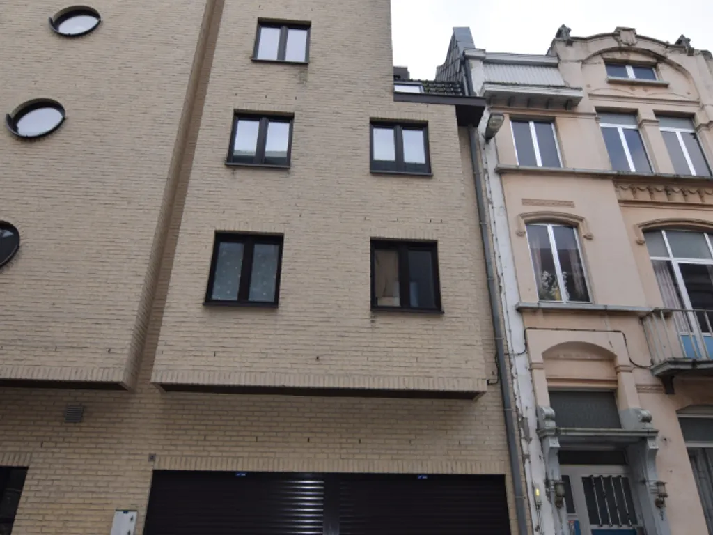 Garage in Blankenberge - 7657308 - P. Benoitstraat 9, 8370 Blankenberge
