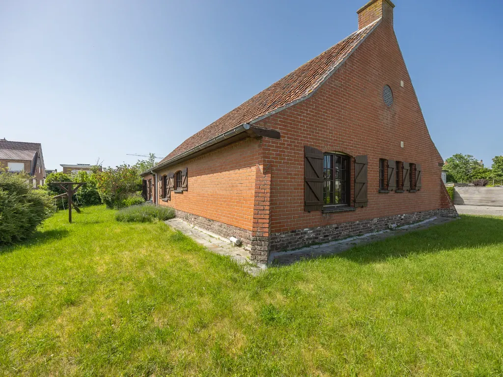 Villa in Oostende - 7690087 - Onafhankelijkheidsstraat 26, 8400 Oostende