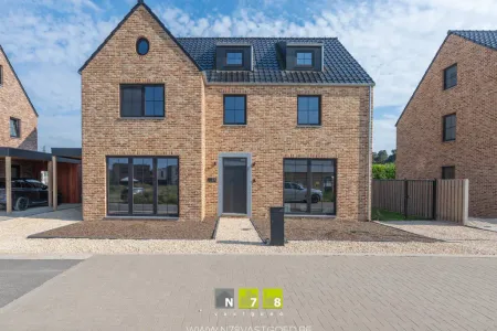 Huis Te Koop Maaseik