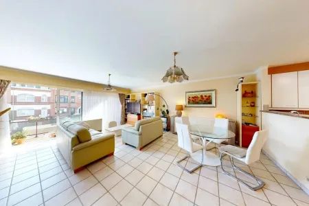 Appartement Te Koop Sint-Jans-Molenbeek