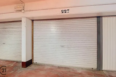 Garage Te Koop Woluwe-Saint-Lambert