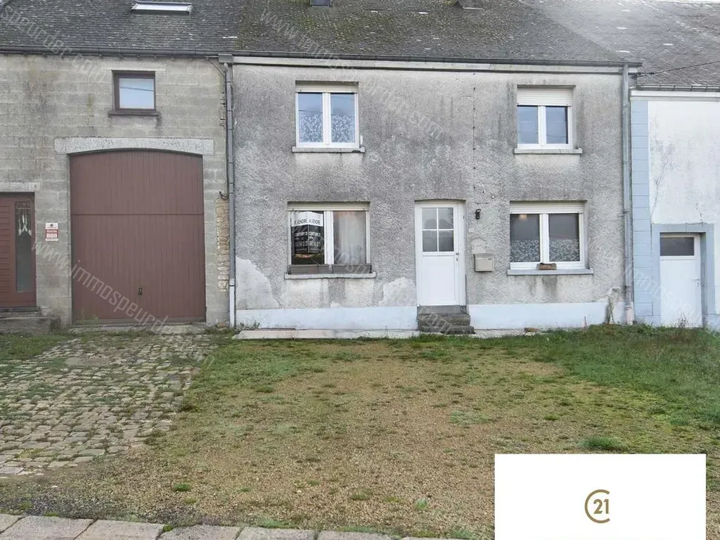 Huis in Les-bulles - 1026931 - Rue du Faubourg 25, 6811 Les-Bulles