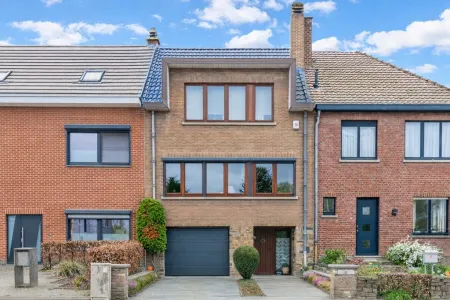 Huis Te Koop Lot