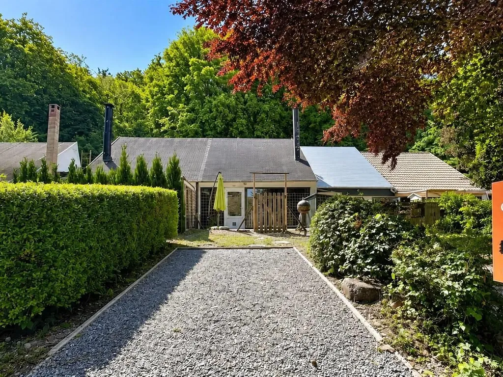 Hoofdfoto Huis in HastiÈre-par-delÀ