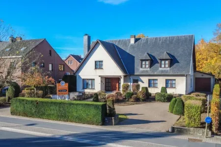 Villa Te Koop Halle