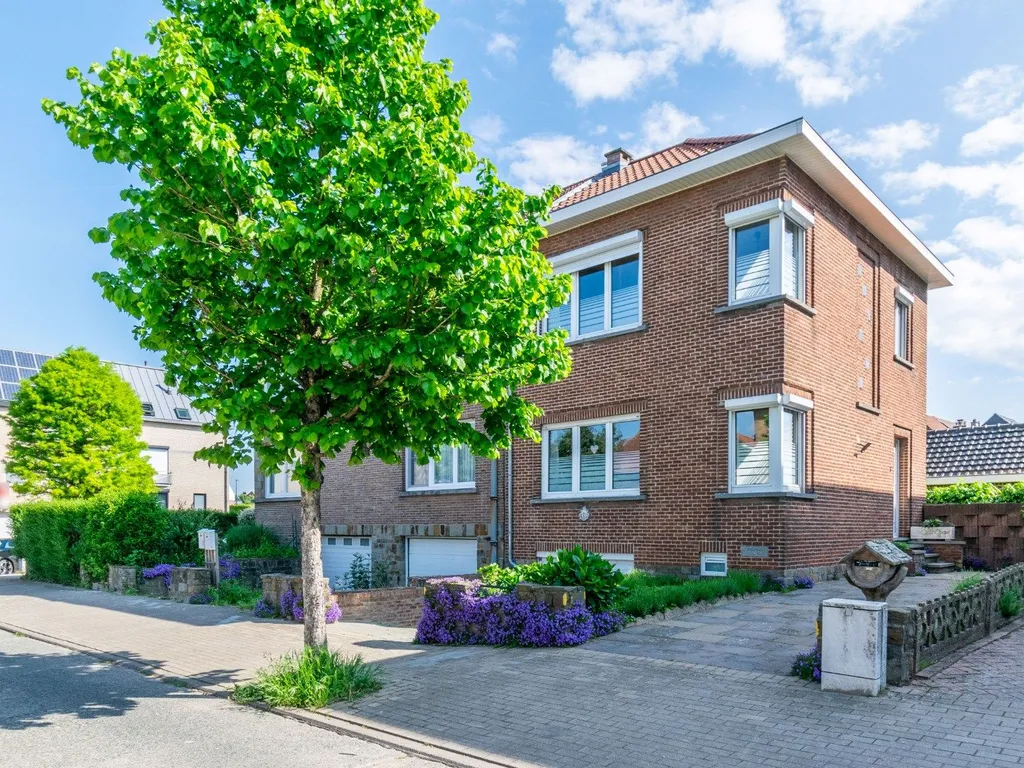 Hoofdfoto Huis in Sint-Pieters-Leeuw