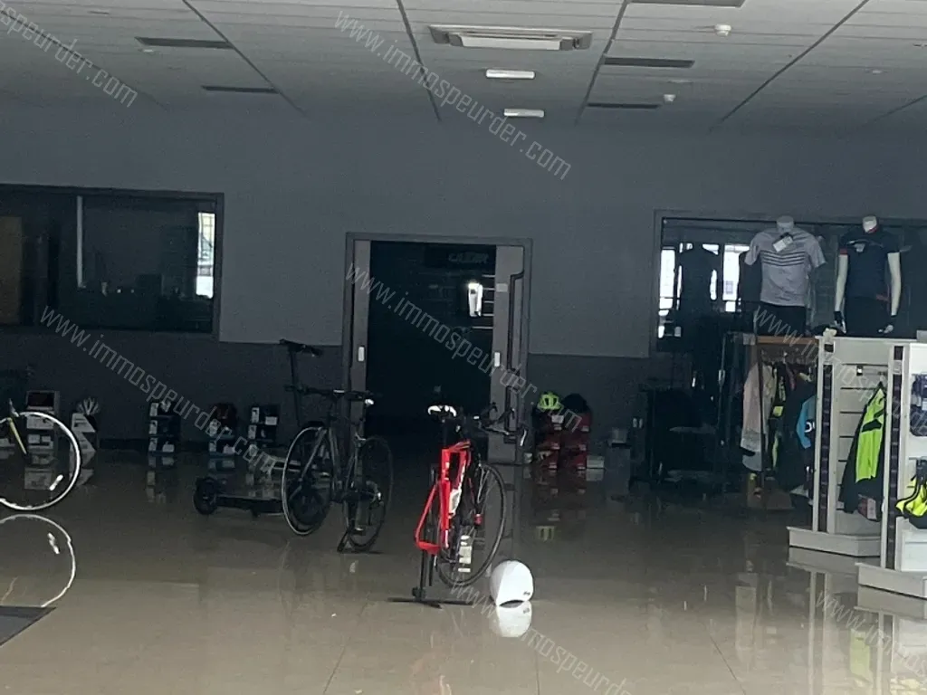 Handelspand in Mettet - 1486255 - Rue Albert Ier 68, 5640 Mettet