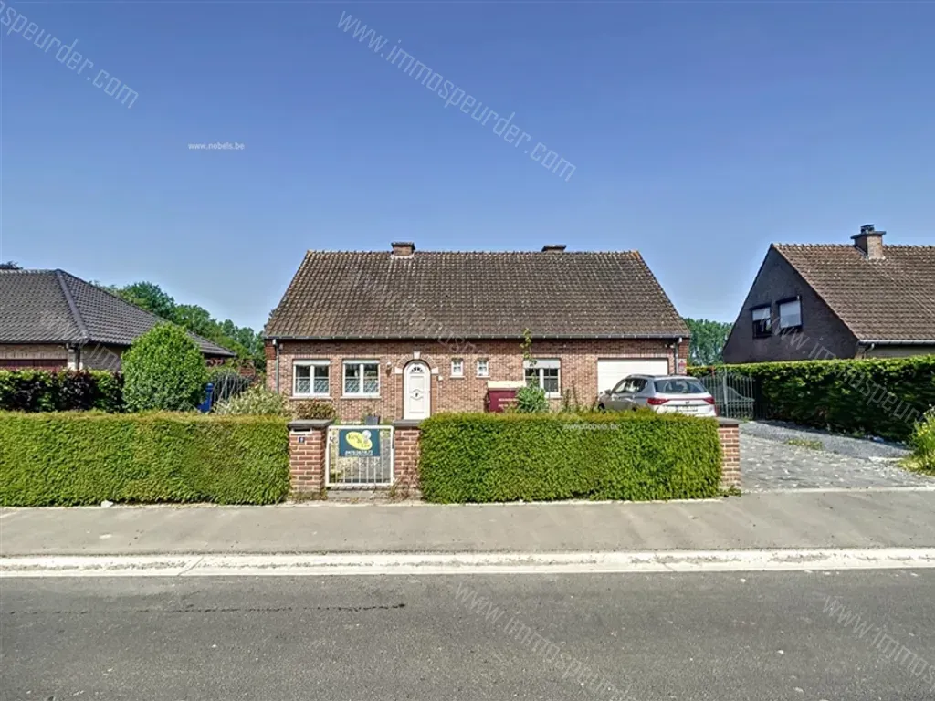 Huis in Celles - 1186629 - Rue de la Feuillerie 9, 7760 Celles