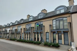  Verhuurd Eksel