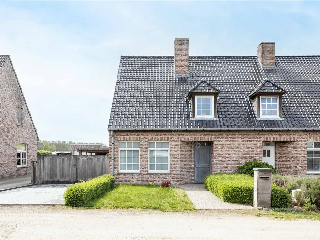 Huis in Nevele