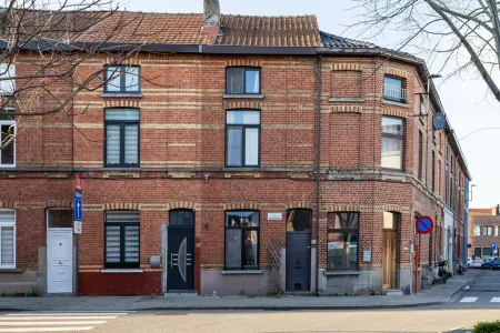 Huis Te Koop Sint-Amandsberg