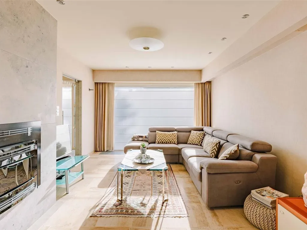 Villa in Waasmunster - 7654524 - Korte Heesdonkstraat 35, 9250 WAASMUNSTER