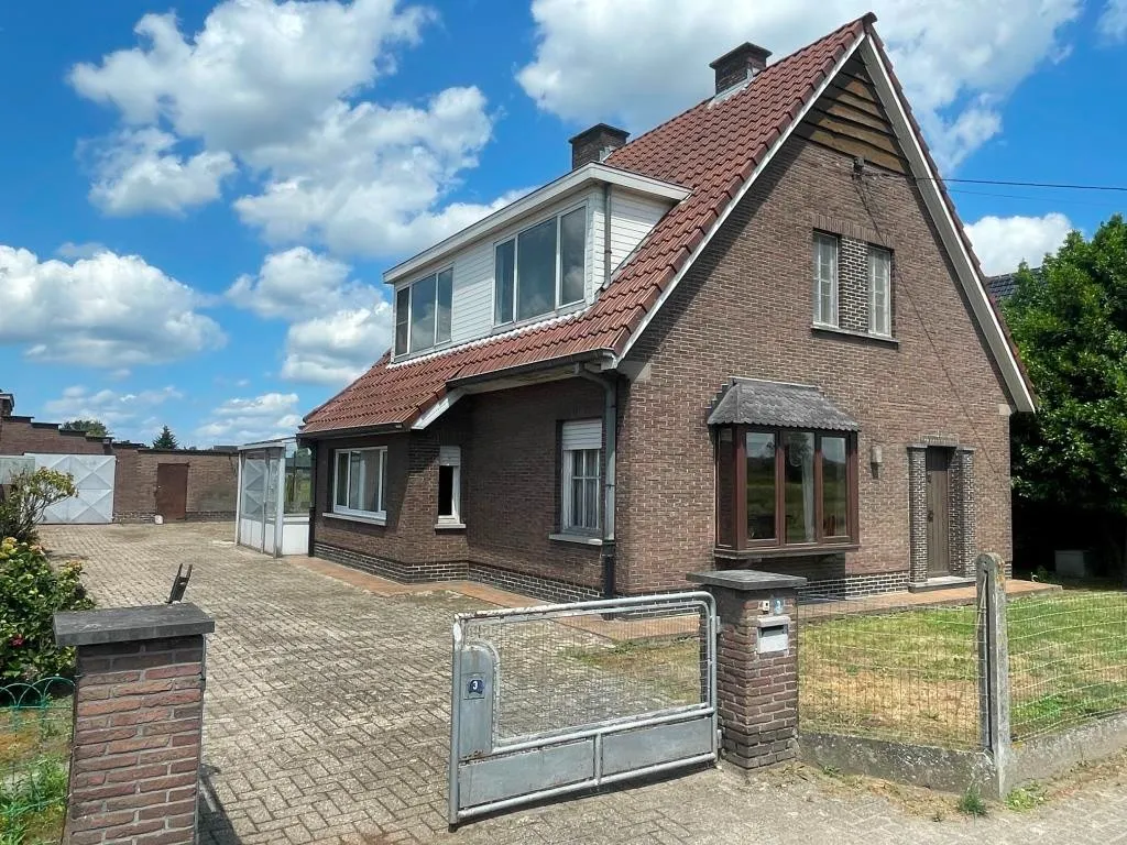 Huis in Zevergem - 1320315 - Boeregemstraat 3, 9840 Zevergem