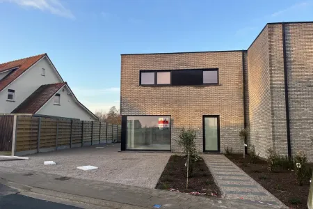  Verhuurd Waregem