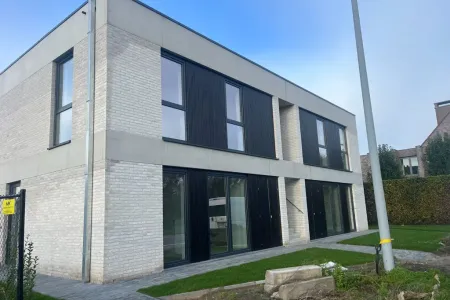  Verhuurd Waregem