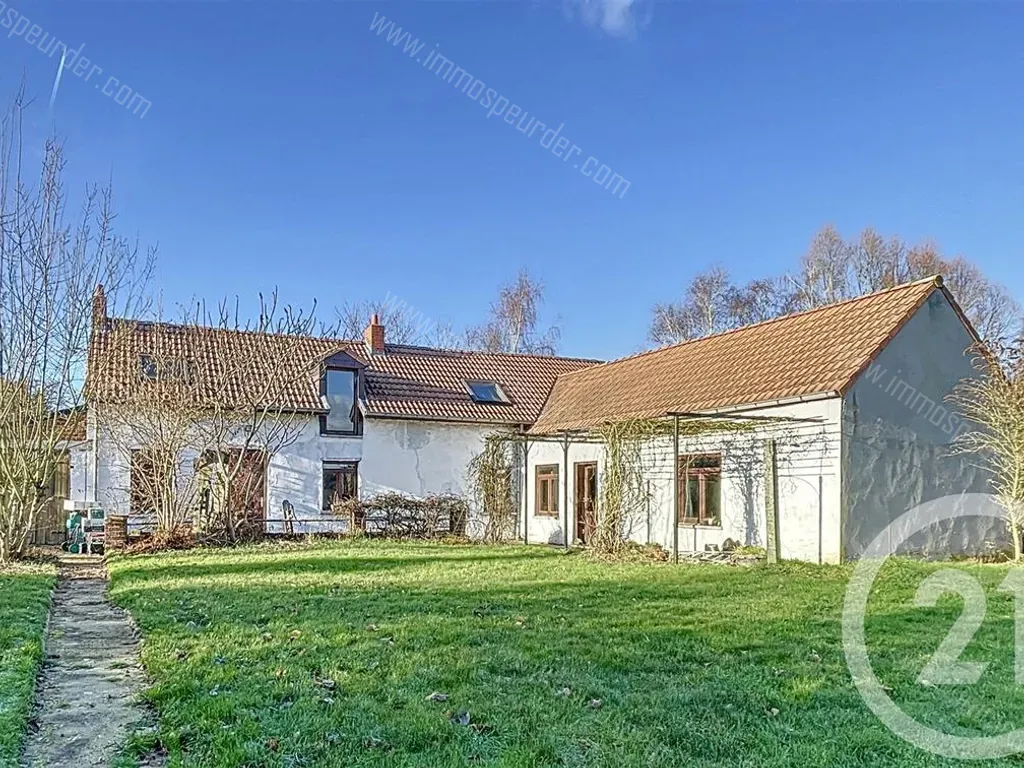 Huis in Tubize - 1384500 - Rue Julien Marsille 111, 1480 TUBIZE