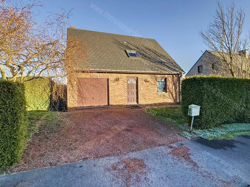 Huis in Chimay - 1363832 - Cité des Cerisiers 111, 6460 Chimay