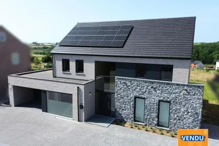 Villa Te Koop Froidchapelle