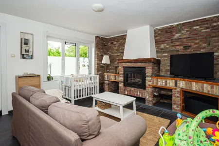 Huis Te Koop La Bouverie