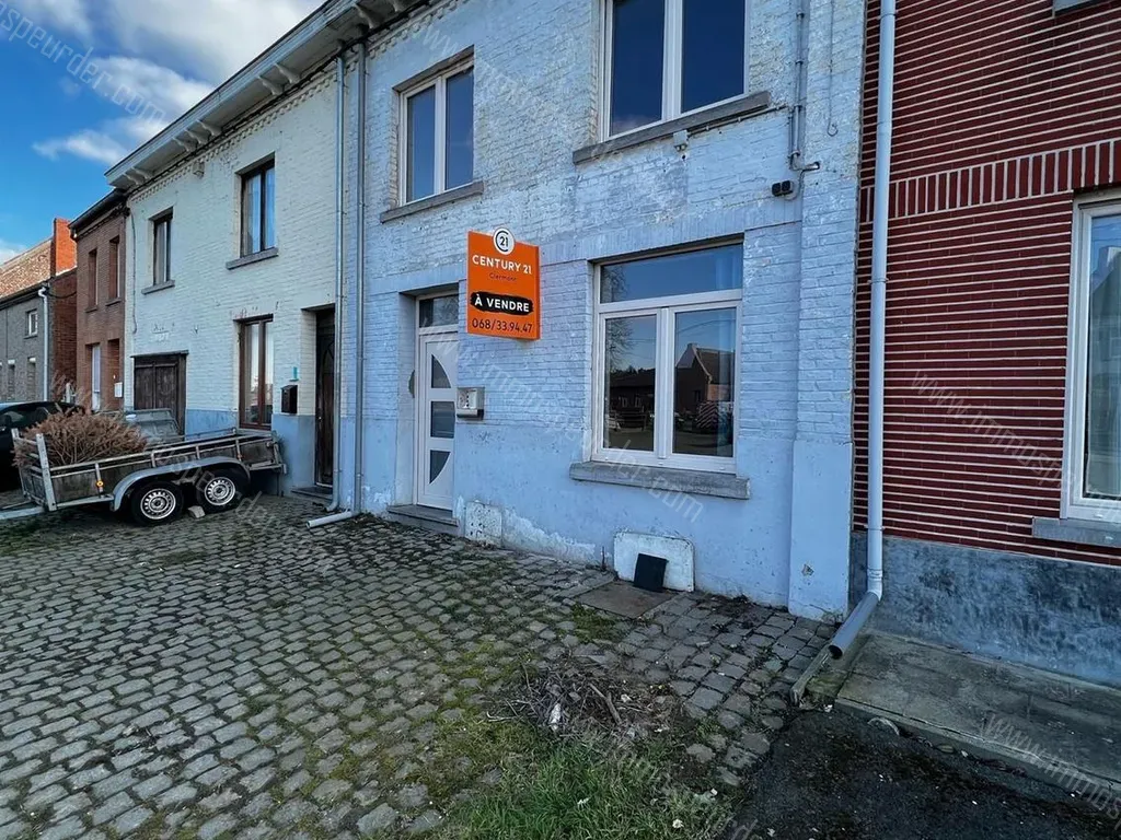 Huis in Wannebecq - 1116118 - Place Jean Delhaye 9, 7861 WANNEBECQ