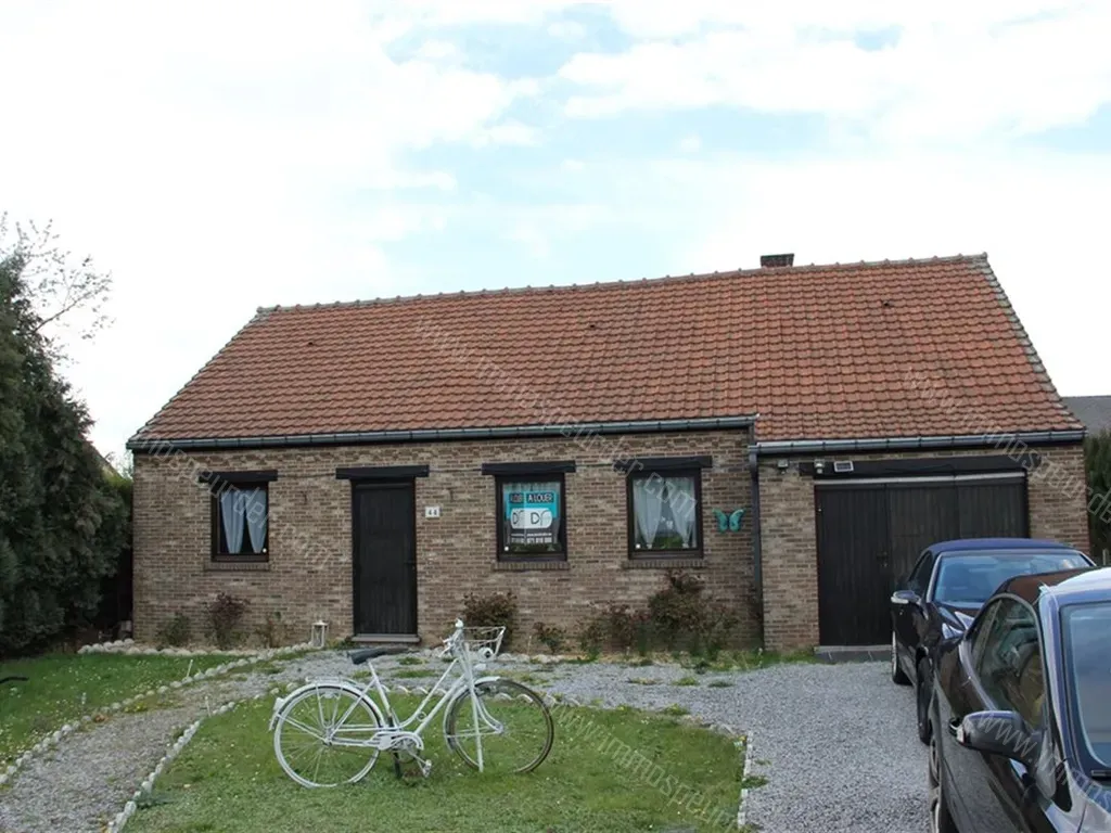 Huis in Wanfercée-Baulet - 1205833 - Route de Namur , 6224 Wanfercée-Baulet