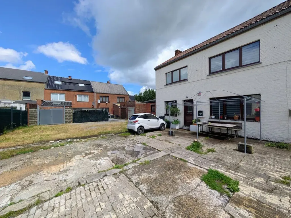Hoofdfoto Huis in Velaine-sur-Sambre