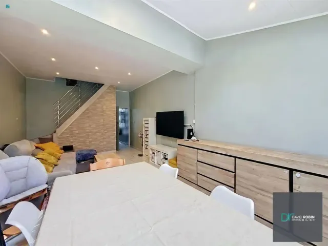 Huis in ChÂtelineau - Rue Gendebien, 6200