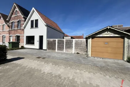 Garage Te Koop Oostkamp