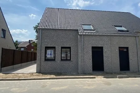  Verhuurd Hamme