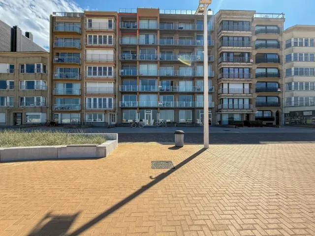 Appartement in Sint-Idesbald - Zeedijk 45, 8670
