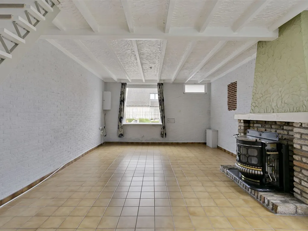 Huis in Torhout - 7701755 - Revinzestraat 81, 8820 Torhout