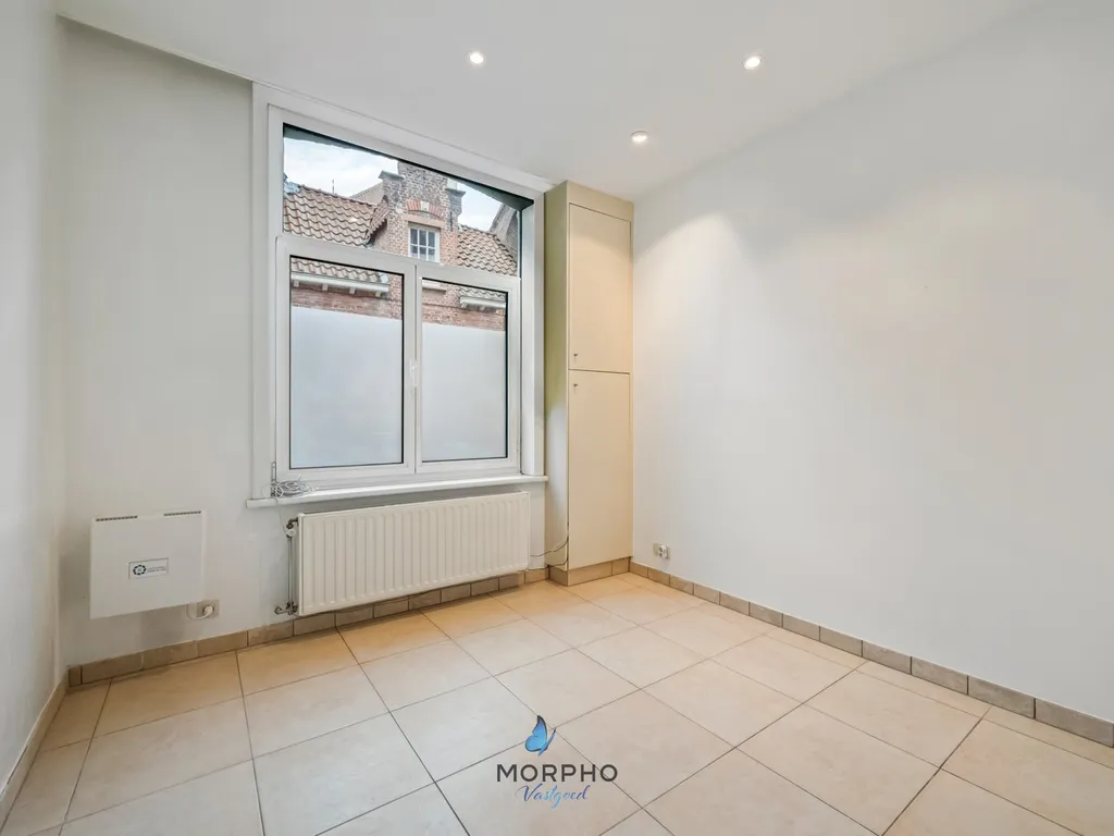 Handelspand in Brugge - 7701834 - Maagdendal 10, 8000 Brugge