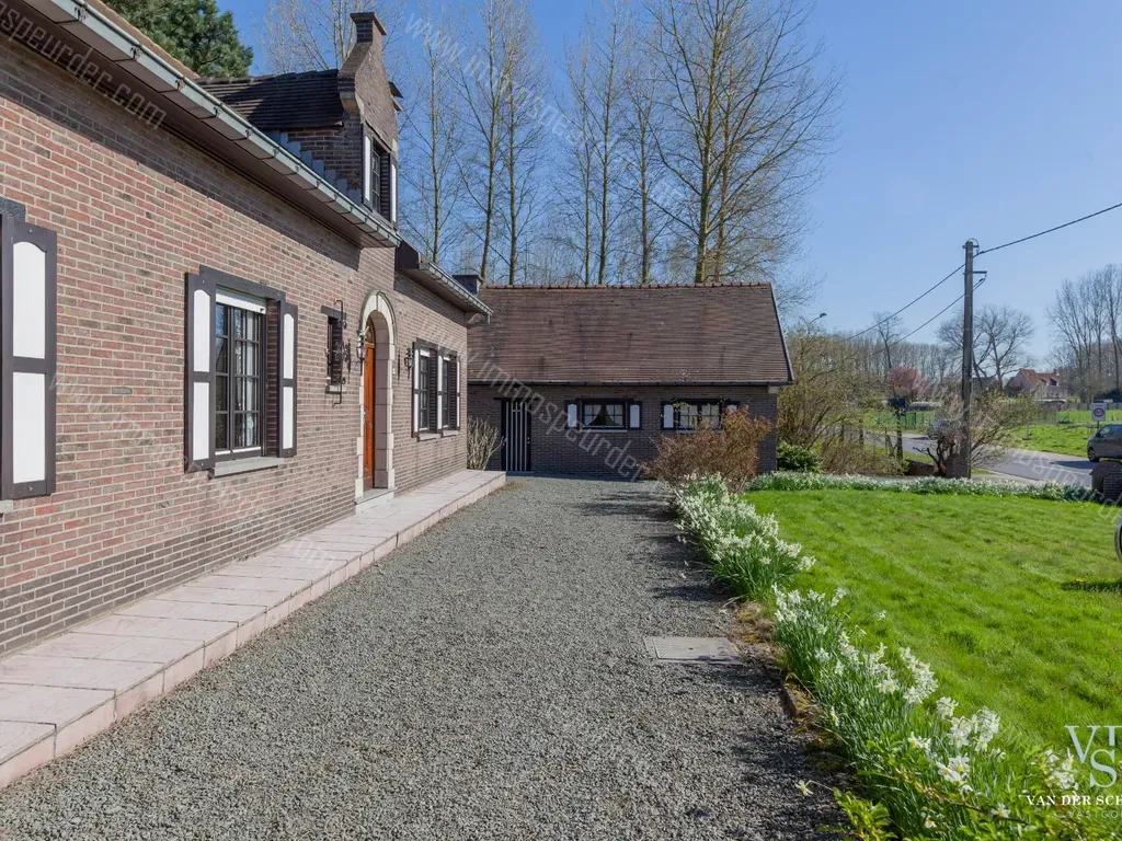 Huis in Sint-Lievens-Houtem - 1146244 - Wettersesteenweg 84, 9521 Sint-Lievens-Houtem