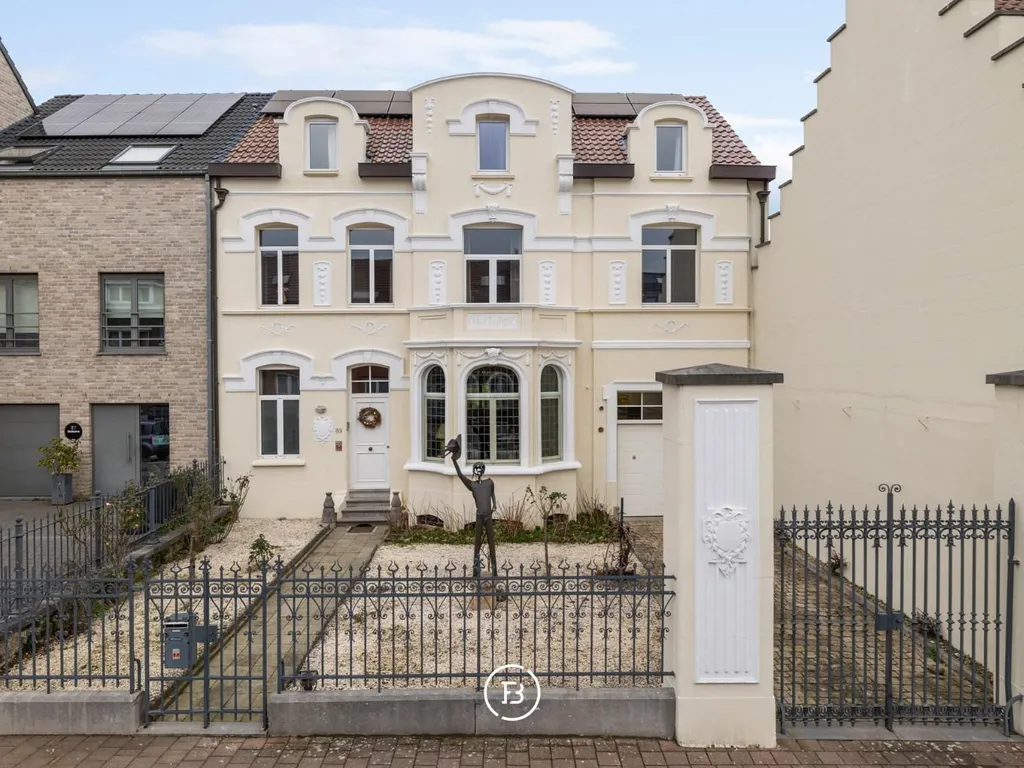 Hoofdfoto Huis in Sint-Pieters-Leeuw