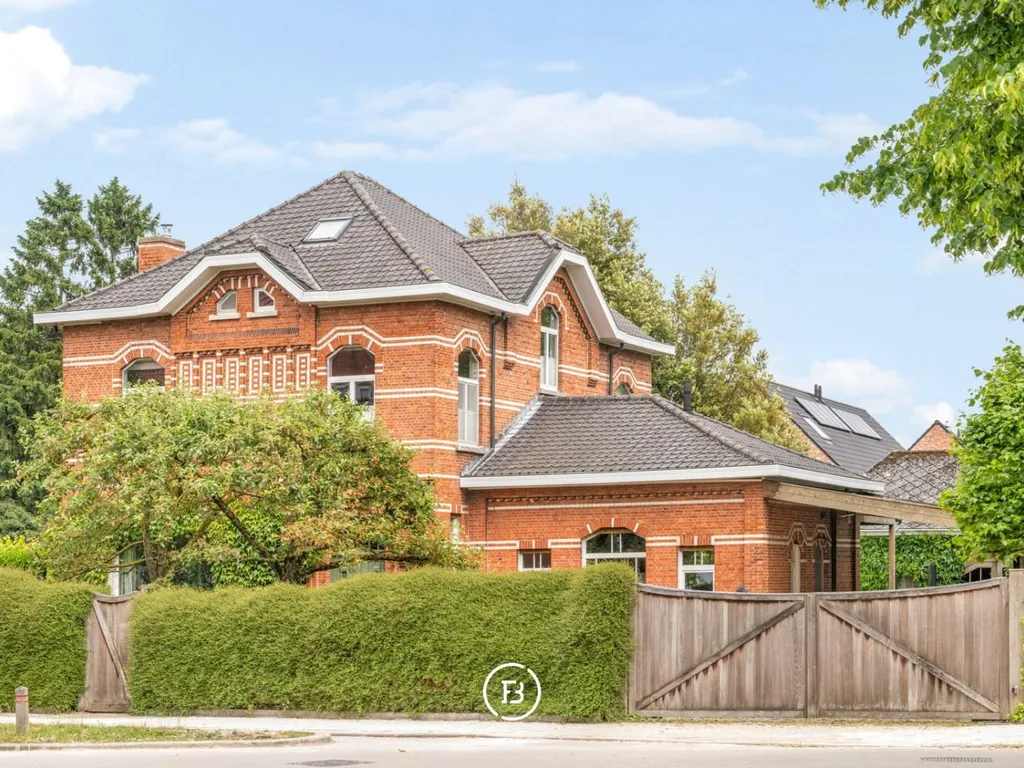 Hoofdfoto Villa in Oostrozebeke
