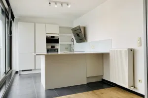  Verhuurd Halen