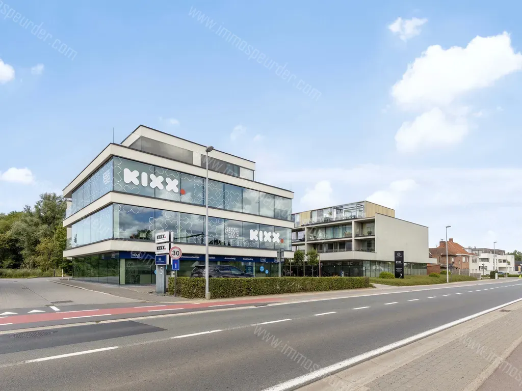 Kantoor in Loppem - 1245102 - Autobaan 5, 8210 Loppem
