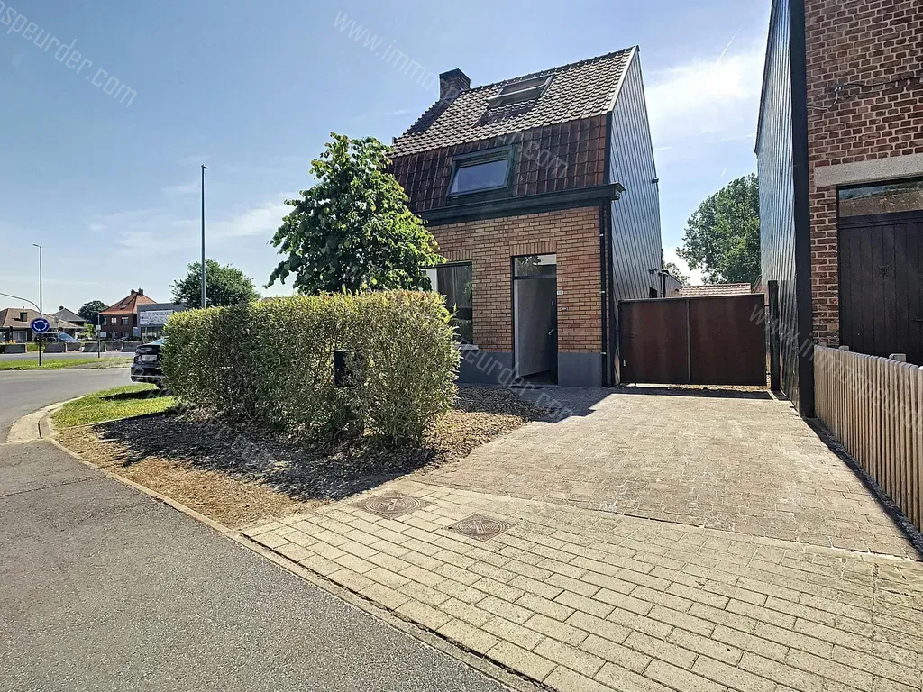 Huis in Knesselare - 1366408 - Maldegemseweg 118, 9910 Knesselare