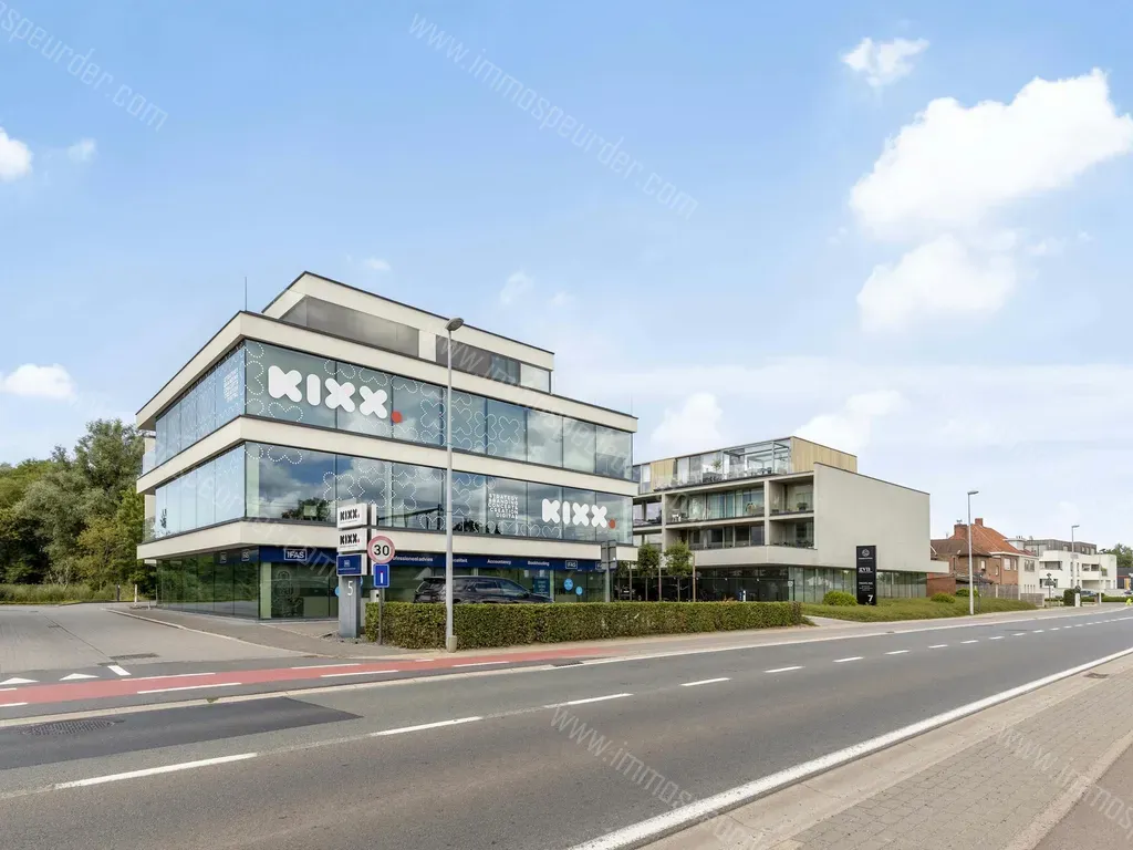 Kantoor in Loppem - 1245102 - Autobaan 5, 8210 Loppem