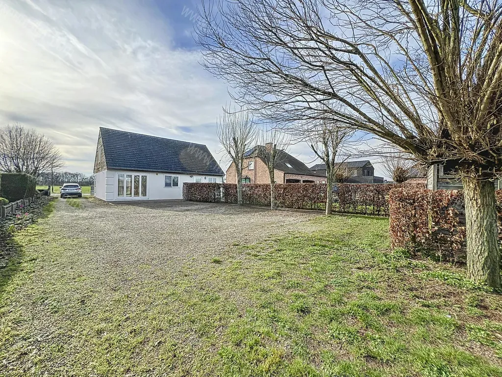 Maison in Maaseik - 1397534 - Weertersteenweg 279, 3680 Maaseik