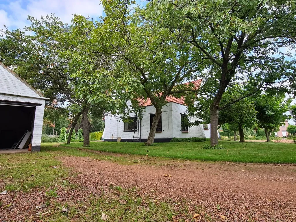 Villa in Deerlijk - 1558885 - Braamakkerstraat 14, 8540 Deerlijk