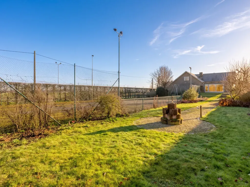 Villa in Hooglede - 1558929 - Delaeystraat 101, 8830 Hooglede