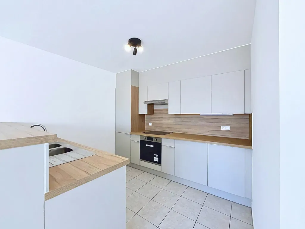 Appartement in Eeklo - 7672844 - Koningin Astridplein 28 bus 5, 9900 Eeklo